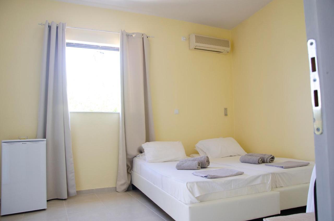 Erato Agios Nikolaos Appartment Esterno foto