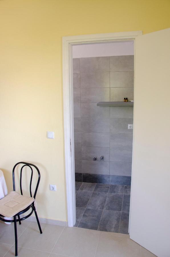 Erato Agios Nikolaos Appartment Esterno foto